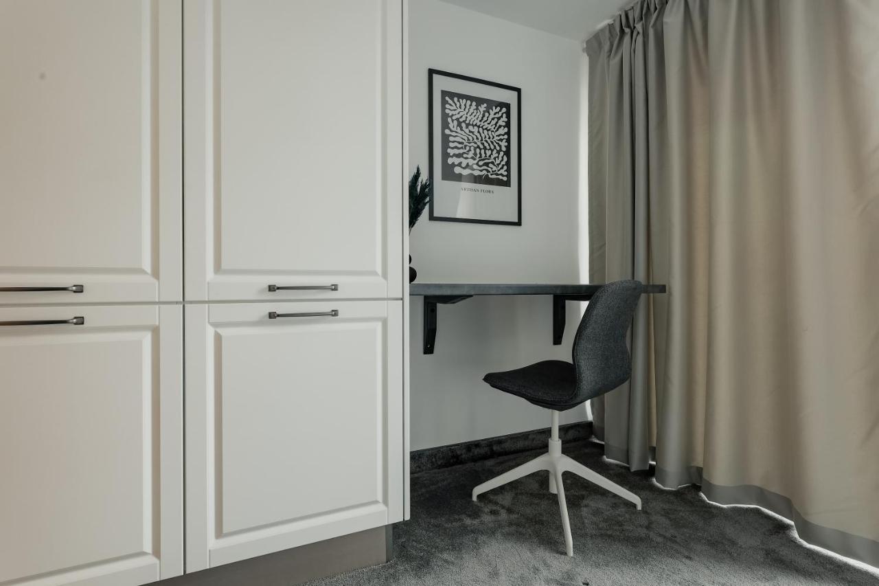 Aparthotel Nest Inn Meteor Cluj-Napoca Esterno foto