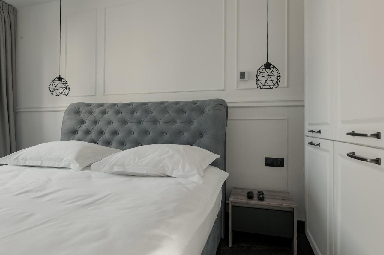 Aparthotel Nest Inn Meteor Cluj-Napoca Esterno foto