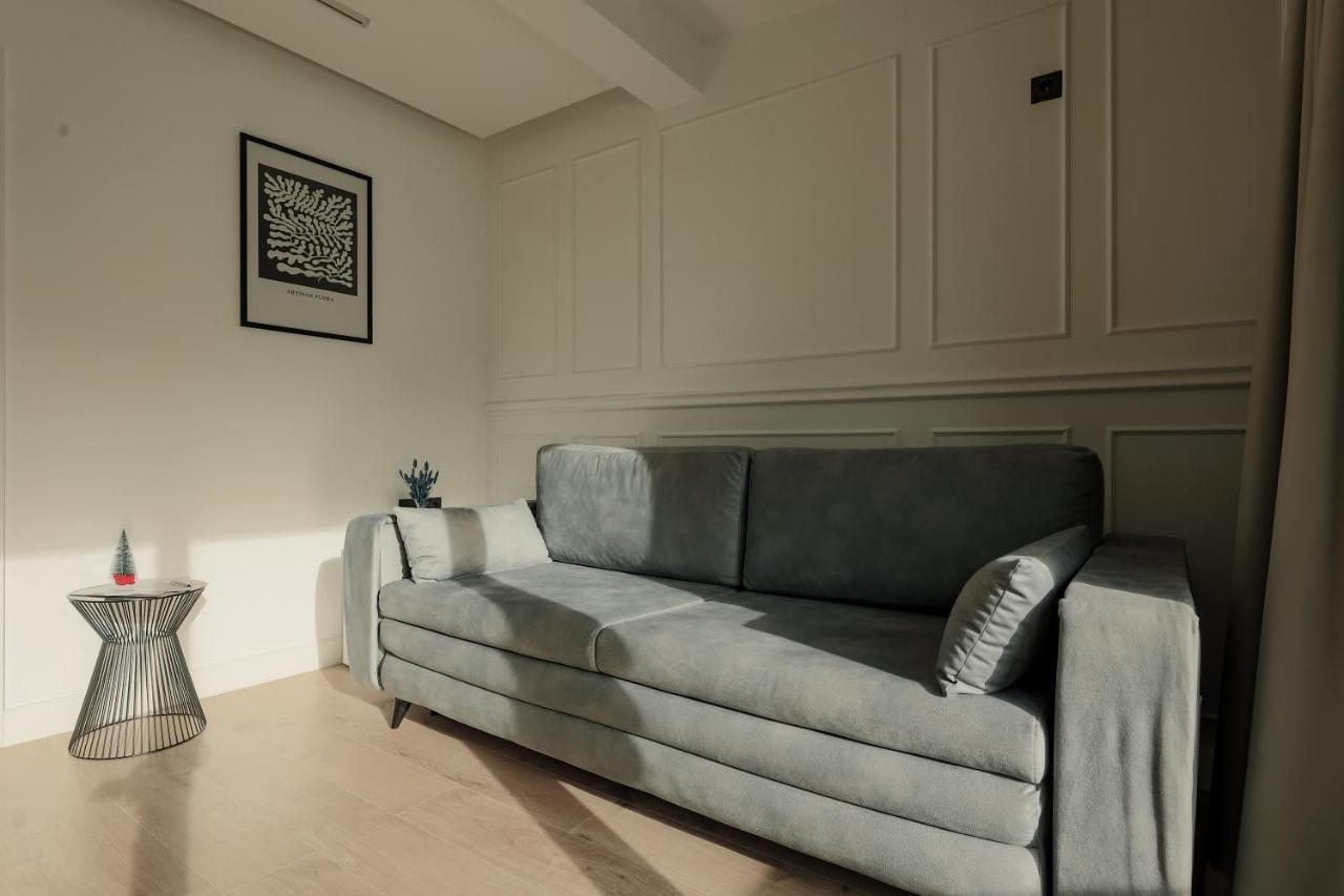 Aparthotel Nest Inn Meteor Cluj-Napoca Esterno foto
